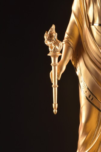 Antiquités - Grande pendule Empire en bronze doré, Le Roy Horlogier du Roi à Paris