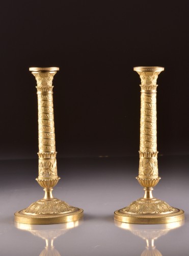 Restauration Bronze Candlesticks in Trajan&#039;s Column Style - Lighting Style Restauration - Charles X