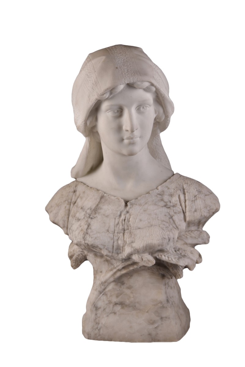 Large two-tone Carrara marble bust of a young woman - Ref.91714