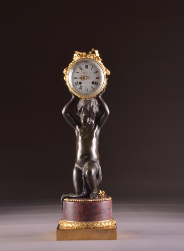 Putto porte le temps, modèle de Pierre-Philippe Thomire - Horlogerie Style Napoléon III
