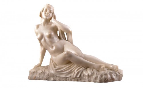 Nude alabaster sculpture by Alberto Currini, ca. 1900