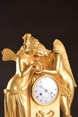 Antiquités - Psyche and Amor - A large French Empire clock