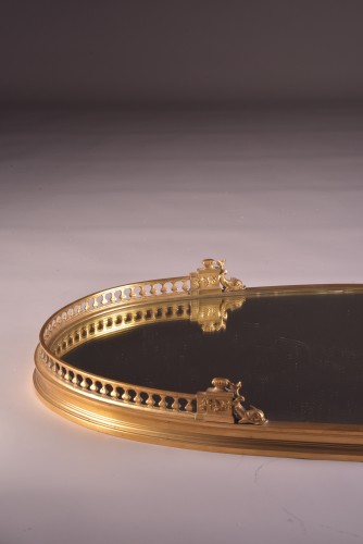 A large centerpiece in gilded bronze &amp; Mirror by Christofle.  Ca. 1830-1890 - Decorative Objects Style Napoléon III