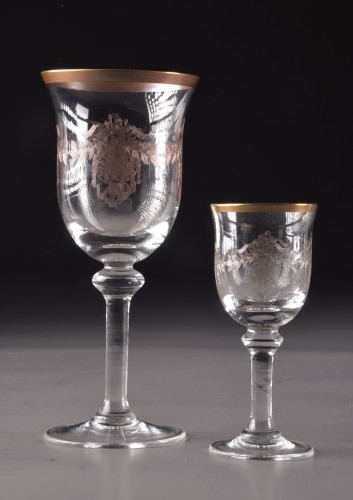 Napoléon III - Large set of 72 ( 6 x 12 ) ,19th Century France gilded Crystal Glasses