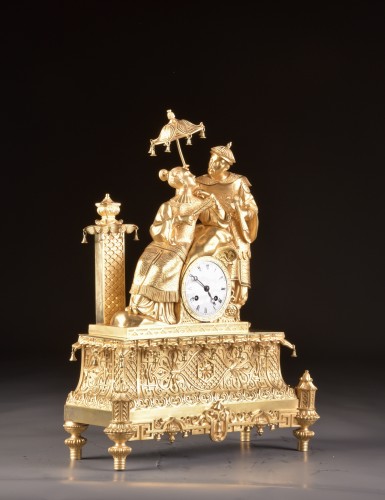 Pendule à Chinoiserie en bronze doré vers 1850 - 1870 - Napoléon III