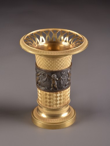 Paire de vases Empire en bronze - Objet de décoration Style Empire