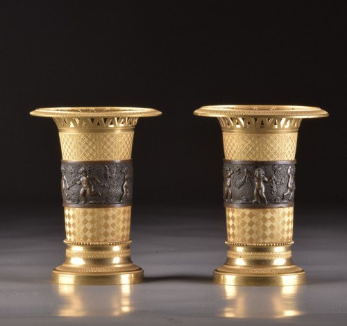 Pair French Empire Gilt Bronze and Patina Bronze Urns / tazza - Empire