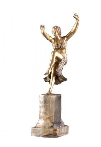 Imposant Art Deco sculpture of a dancer on agate plinth