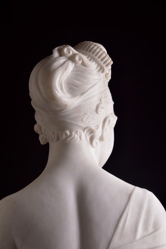 19th century - White large 19th century marble bust of Madam Recamier, after J. Chinard 