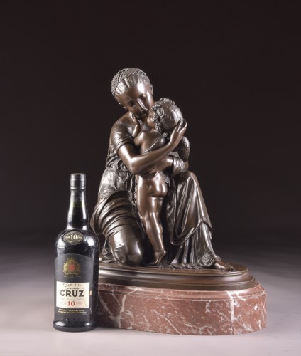 Sculpture  - &quot;Mother and child&quot; bronze signed Moreau