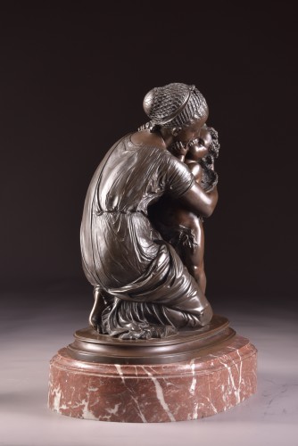 Antiquités - Mère et enfant - bronze signé Moreau