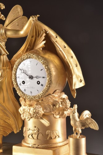 19th century - A large fire-gilt bronze Empire clock