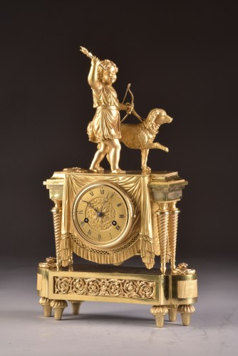 Antiquités - Pendule Empire en bronze doré