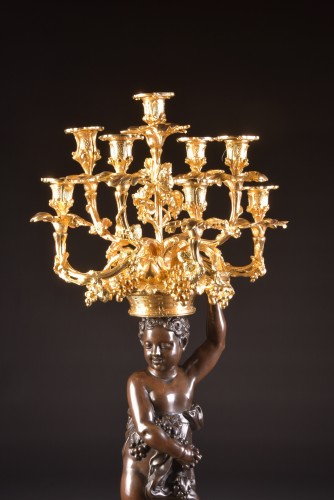 Napoléon III - Grand candélabre figuratif en bronze milieu de table