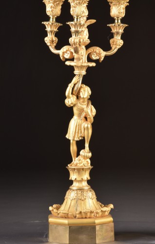 Beautiful pair figural candelabra, 19th century - Decorative Objects Style Restauration - Charles X