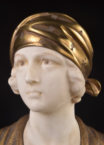 A beautiful bust of a pretty girl, by A. Trefoloni, ca. 1900, Italy - Art nouveau