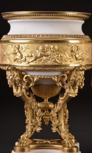 Paire de grands vases en bronze doré et marbre - Mora Antiques