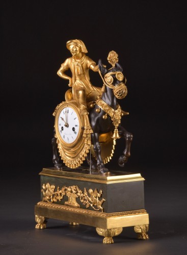 La Mule, pendule Directoire / Empire (1790-1810) - Horlogerie Style Directoire