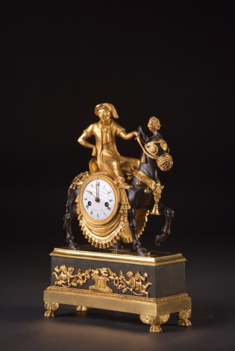 La Mule, pendule Directoire / Empire (1790-1810) - Mora Antiques