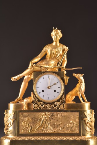 Large France Empire clock, with Diana  - Horology Style Empire