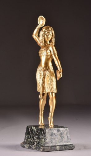 Large beautiful figure of Egyptian dancer, ca. 1900 - Art nouveau