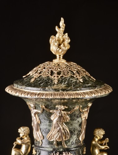 Objet de décoration Cassolettes, coupe et vase - Paire de grandes cassolettes en marbre fin 19 e siècle