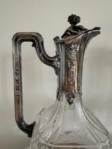 Argenterie et Arts de la table  - Edouard Tétard - Paire de carafes à vin en cristal et monture en argent