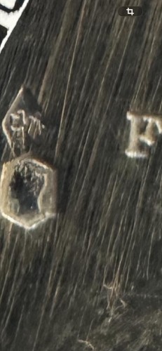  - Edouard Tétard - Paire de carafes à vin en cristal et monture en argent