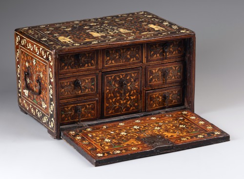 Cabinet indo-portugais, Gujarat ou Sindh début du XVIIe siècle - Galerie Nicolas Lenté
