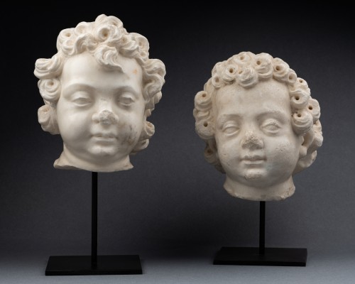 Sculpture Sculpture en Marbre - Deux têtes de puttis en marbre, Italie du Nord XVIe siècle