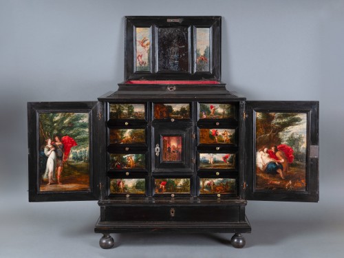 Cabinet en ébène orné de peintures sur bois, Anvers, XVIIe siècle - Mobilier Style Louis XIII