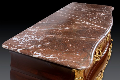 XVIIIe siècle - Commode d’époque Régence par Etienne Doirat (Paris, 1675-1732)