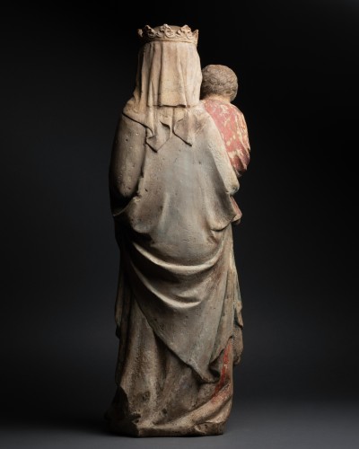 XIe au XVe siècle - Vierge à l’Enfant en pierre sculptée, Lorraine époque XIVe siècle