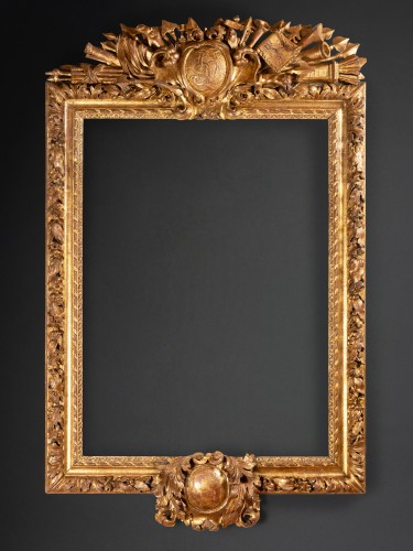 Important Louis XIII giltwood military trophy frame - Mirrors, Trumeau Style Louis XIII