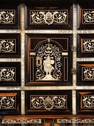 Furniture  - A 17th c. Italian (Lombardy) ebony and ivory inlaid cabinet