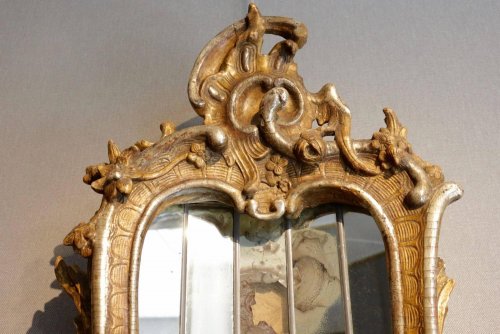Paire de miroirs girandoles en bois sculpté doré et argenté, Italie, XVIIIe - 