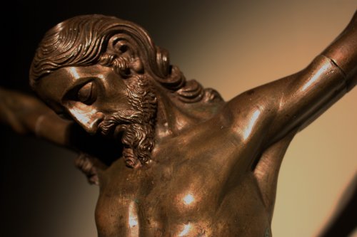 Grand Christ en bronze, Italie XVIe siècle - Art sacré, objets religieux Style Renaissance
