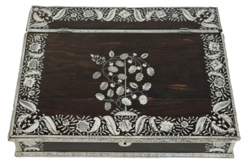 An Anglo-Indian mid 18th century rosewood inlaid writing slope