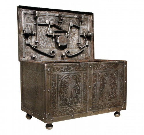 16th C. Nuremberg Etched Iron Casket