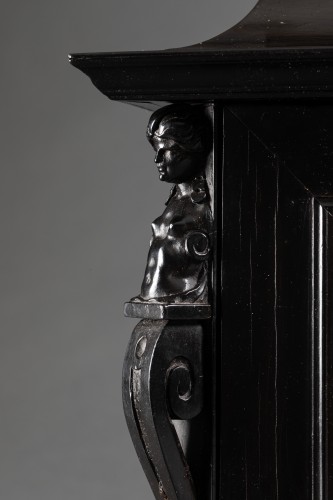 Antiquités - An Antwerp 17th c. ebony jewel cabinet