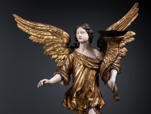 17th century - A 17th c. North Italian pair of candle-holder angels