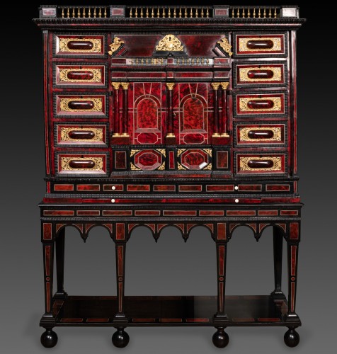 Cabinet d'apparat en écaille de tortue, Anvers, époque Louis XIV - Mobilier Style Louis XIV