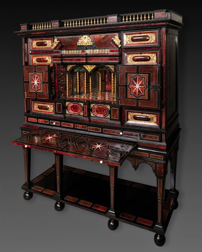 Cabinet d'apparat en écaille de tortue, Anvers, époque Louis XIV - Louis XIV