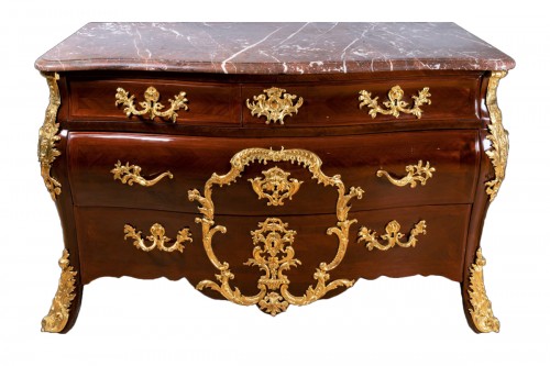 A Regence ormolu-mounted commode by Etienne Doirat (Paris, 1675-1732)