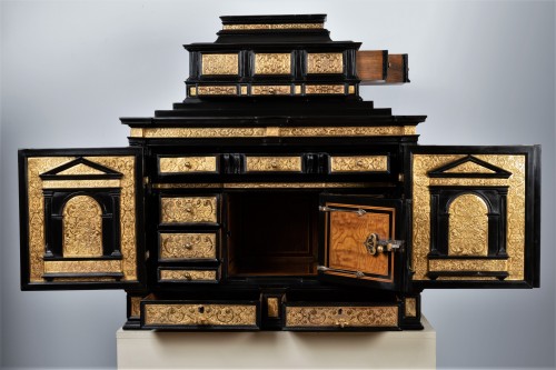 Furniture  - A late 16th early 17th c. Augsburg important ebony and brass cabinet