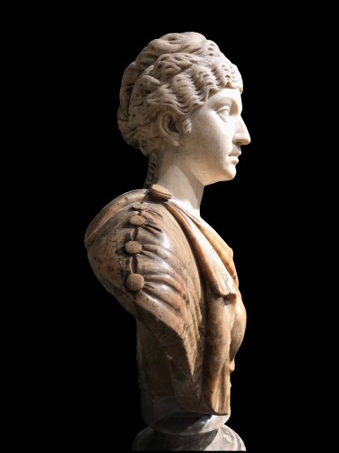 Louis XIV - Paire de bustes en marbre blanc et albâtre, Rome XVIIe siecle