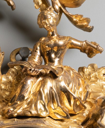 Antiquités - Important cartel en bronze doré d’époque Louis XV