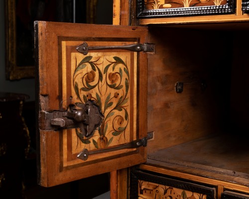 Cabinet de collectionneur en marqueterie, Augsbourg XVIIe siècle - Galerie Nicolas Lenté