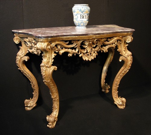 Italian 18th century gilt wood console table  - Furniture Style 