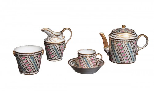 Porcelain Coffee Service, Paris "Henri Florentin Chanou" 18th Century